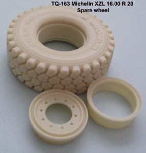 KFS 1/24 卡車輪組 MICHELIN 16.00